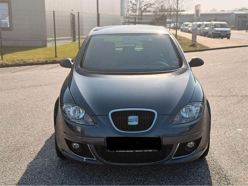 Gebraucht Seat Altea 102 PS (75 kW) 2006 Grau Van / Kleinbus