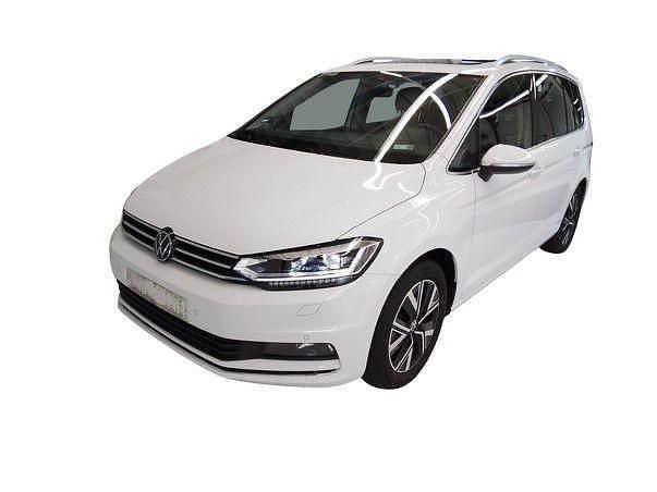 Weiß Gebraucht 2023 VW Touran Highline Van / Kleinbus | 34.907 € (Fairer Preis) - Bild 1/1