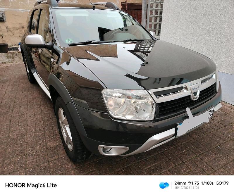 Schwarz Gebraucht 2010 Dacia Duster SUV | 3.999 € (Guter Preis) - Bild 1/4
