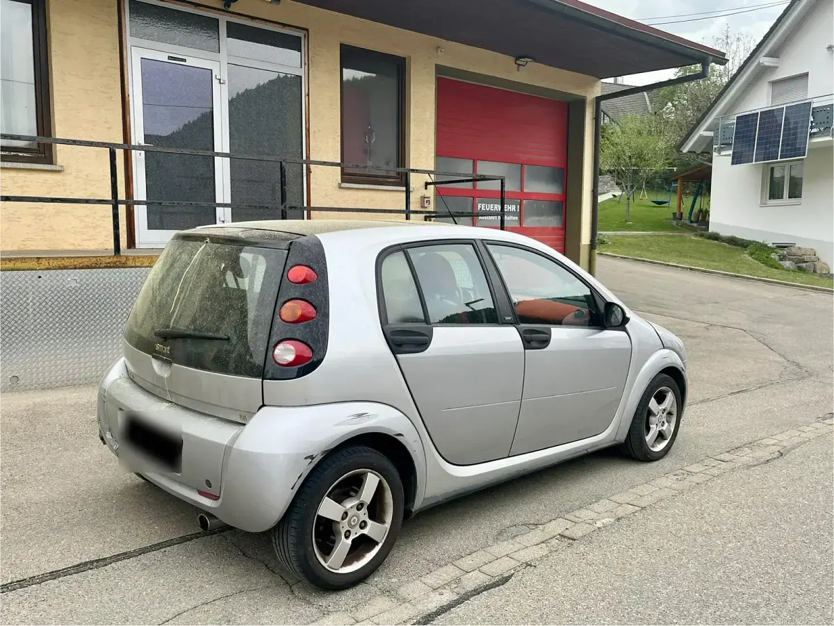 Usata Smart ForFour 109 CV (80 kW) 2007 Argento Utilitaria