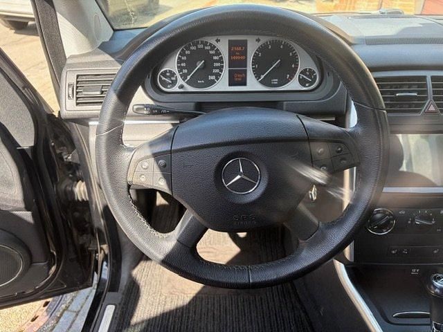 Gebraucht Mercedes B200 136 PS (100 kW) 2009 Schwarz Van / Kleinbus