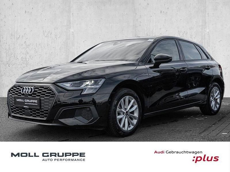 Gebraucht Audi A3 Ambiente 150 PS (110 kW) 2022 Brillantschwarz Limousine