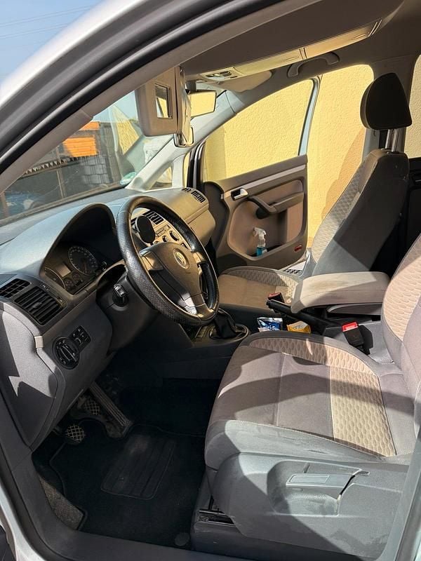 Gebraucht VW Touran Cross 140 PS (102 kW) 2007 Silber Van / Kleinbus