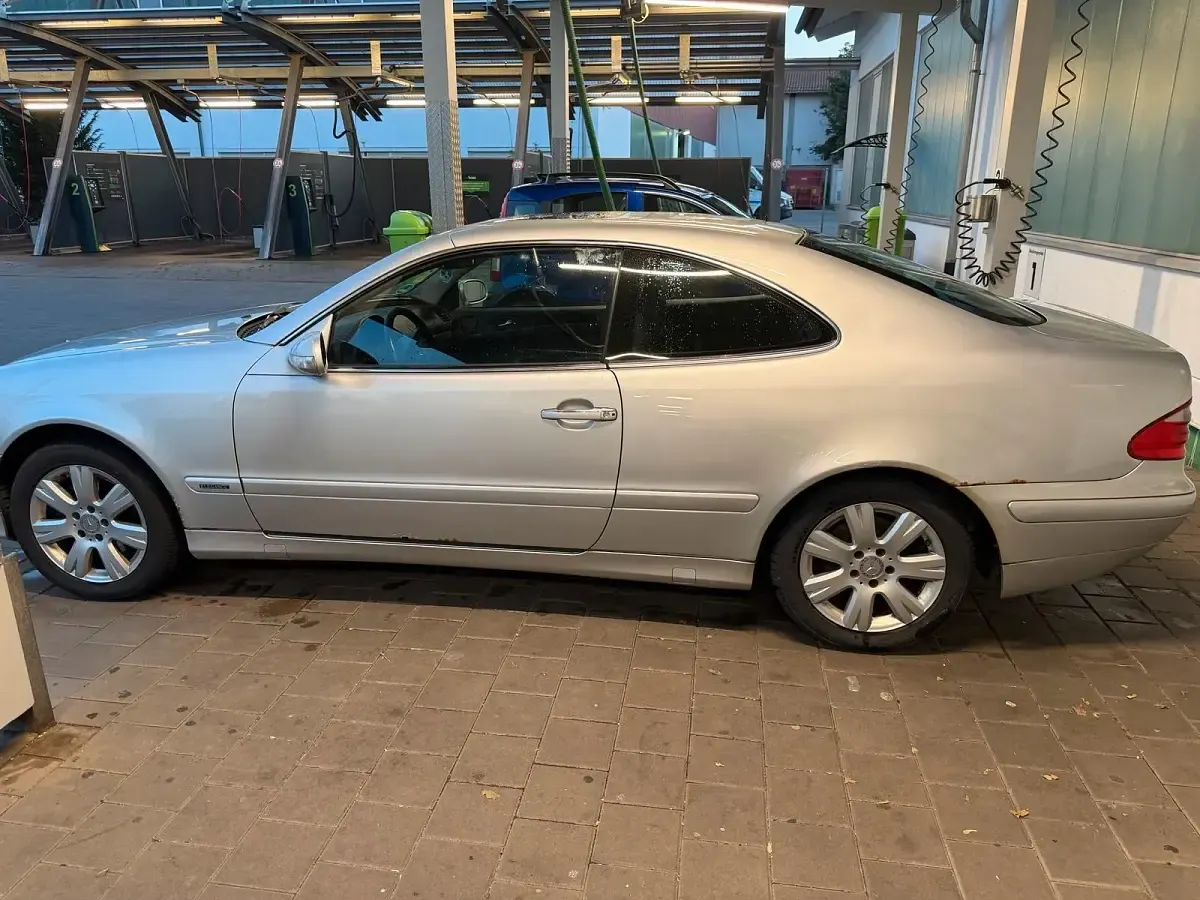 Gebraucht Mercedes CLK200 163 PS (119 kW) 2000 Silber Coupé