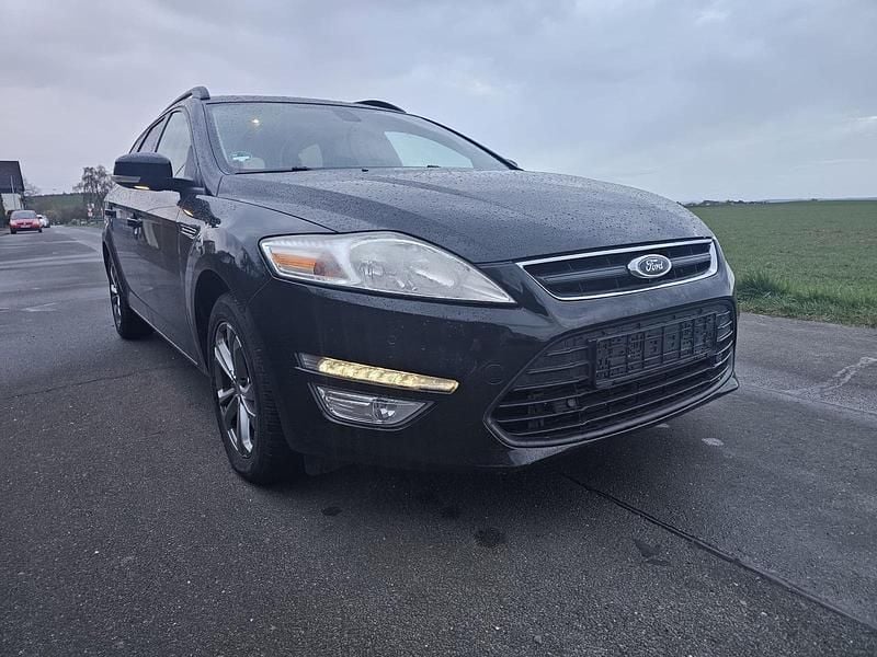 Gebraucht Ford Mondeo Trend 116 PS (85 kW) 2011 Schwarz Kombi