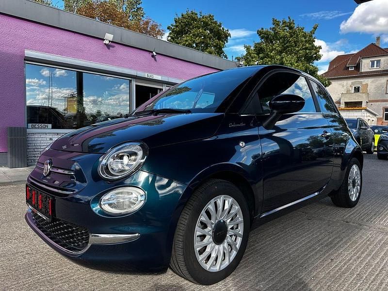 Blau Gebraucht 2021 Fiat 500 Dolcevita Kleinwagen | 11.880 € (Fairer Preis) - Bild 1/4
