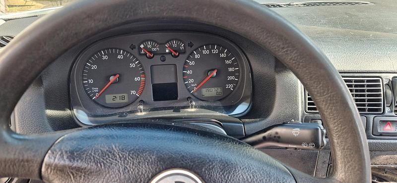 Gebraucht VW Golf IV 2004 Silber Kombi