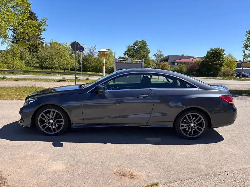 Gebraucht Mercedes E350 306 PS (225 kW) 2014 Grau Coupé