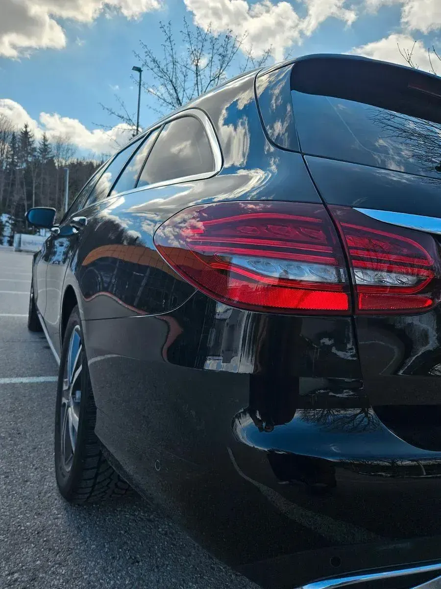 Gebraucht Mercedes C200 160 PS (117 kW) 2021 Schwarz Kombi