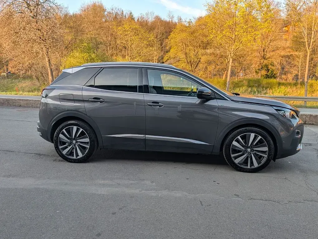 Gebraucht Peugeot 3008 GT 200 PS (147 kW) 2020 Grau SUV