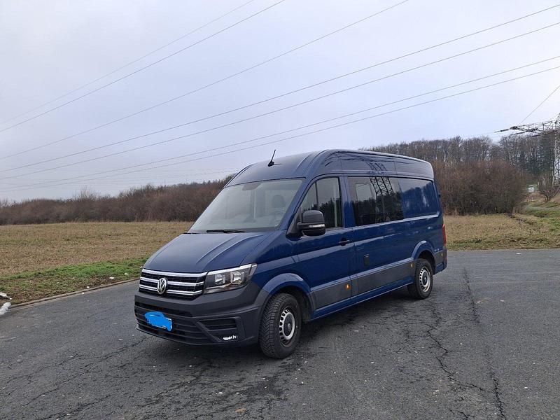 Gebraucht VW Crafter 176 PS (129 kW) 2019 Blau Van