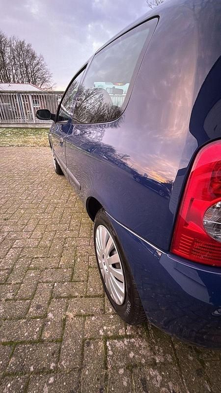 Blau Gebraucht 2008 Renault Clio II Campus Limousine | 2.200 € (Fairer Preis) - Bild 1/4