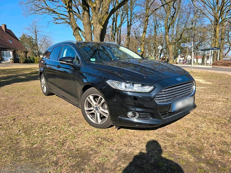 Gebraucht Ford Mondeo Titanium 170 PS (125 kW) 2016 Schwarz Kombi