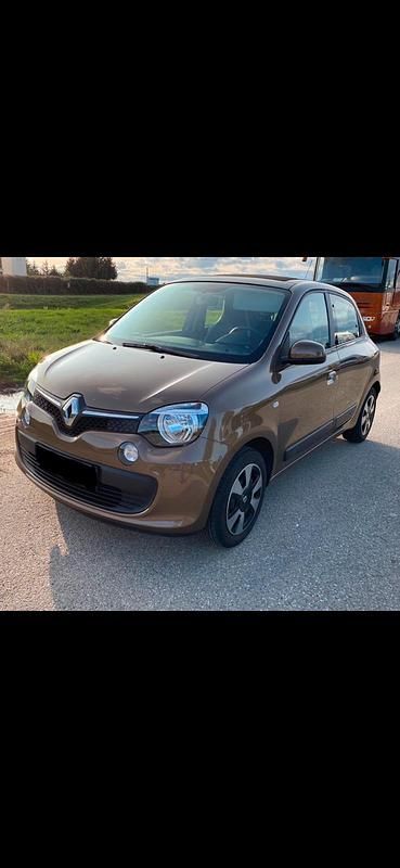 Braun Gebraucht 2015 Renault Twingo Kleinwagen | 6.300 € (Fairer Preis) - Bild 1/4