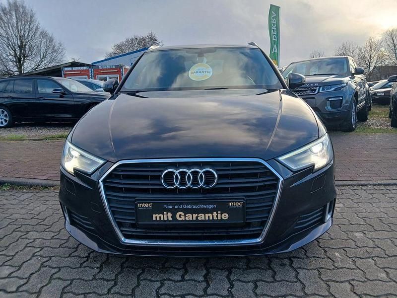 Gebraucht Audi A3 Sport 116 PS (85 kW) 2017 Braun Limousine