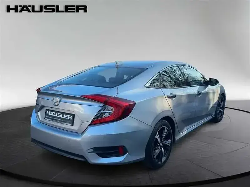Occasion Honda Civic Executive 182 ch (133 kW) 2018 Argent Berline