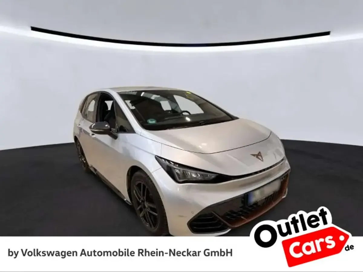 Second-hand Cupra Born 150 kW (204 CP) 2022 Argintiu Hatchback