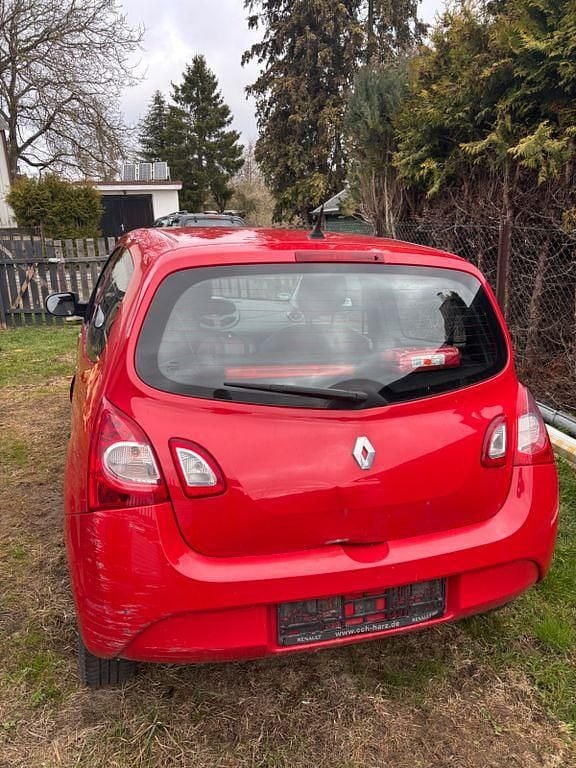 Gebraucht Renault Twingo Dynamique 75 PS (55 kW) 2013 Rot Kleinwagen