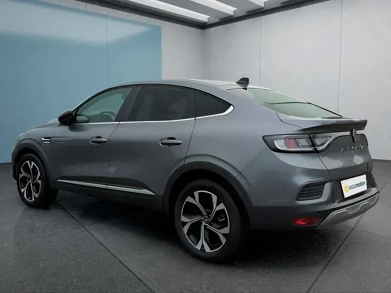 Brugt Renault Arkana 140 HK (102 kW) 2024 Grå SUV