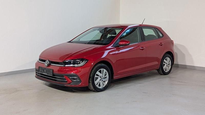 Gebraucht VW Polo Style 95 PS (69 kW) 2022 Rot Kleinwagen
