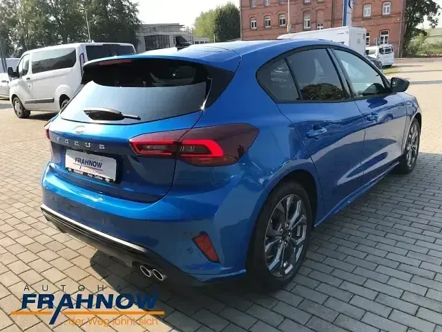 Gebraucht Ford Focus ST-Line X 155 PS (114 kW) 2025 Blau Limousine