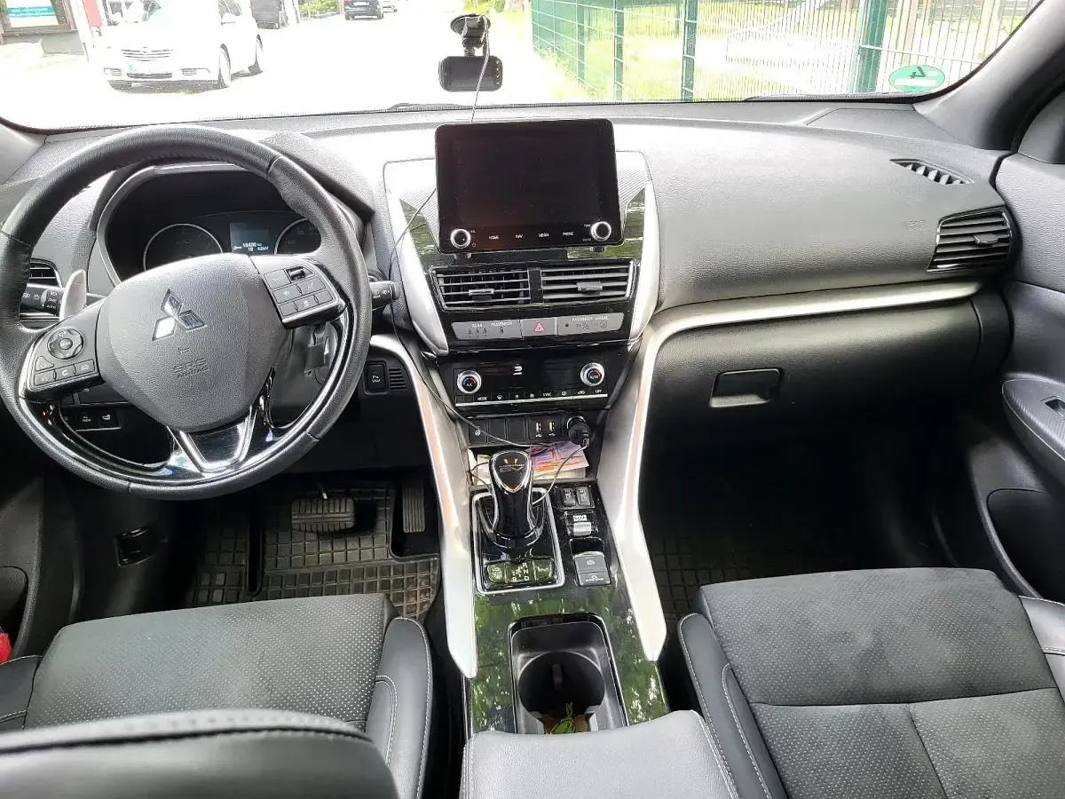 Gebraucht Mitsubishi Eclipse Cross 98 PS (72 kW) 2022 Weiß SUV