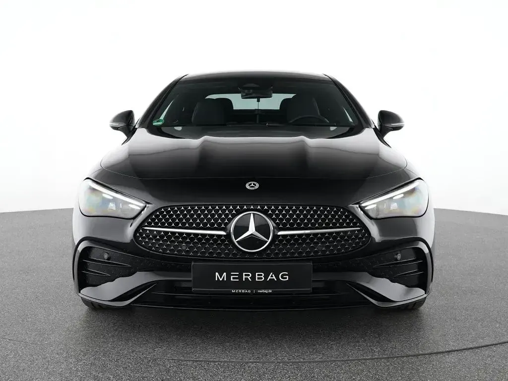 Gebraucht Mercedes CLE200 AMG 204 PS (150 kW) 2025 Schwarz Coupé