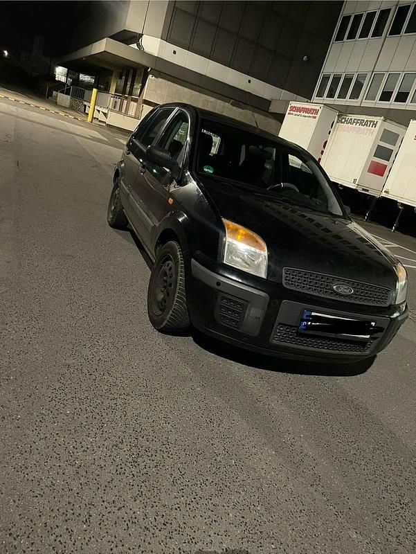 Gebraucht Ford Fusion 80 PS (58 kW) 2006 Schwarz Kleinwagen