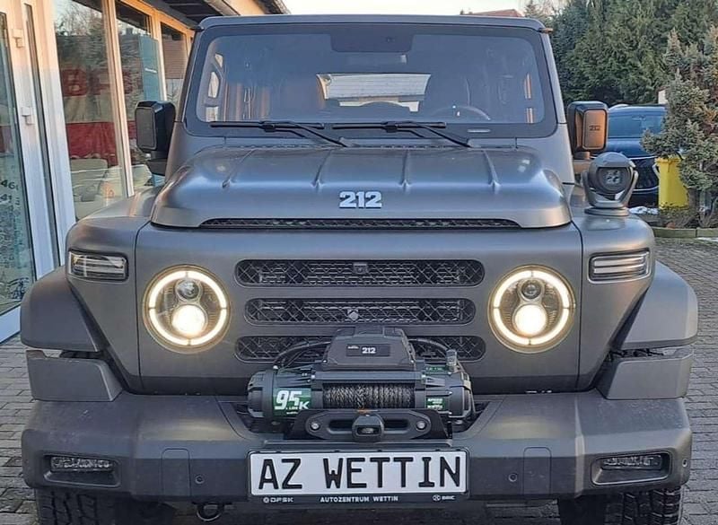 Neu BAW 212 166 PS (122 kW) 2026 Grau matt SUV