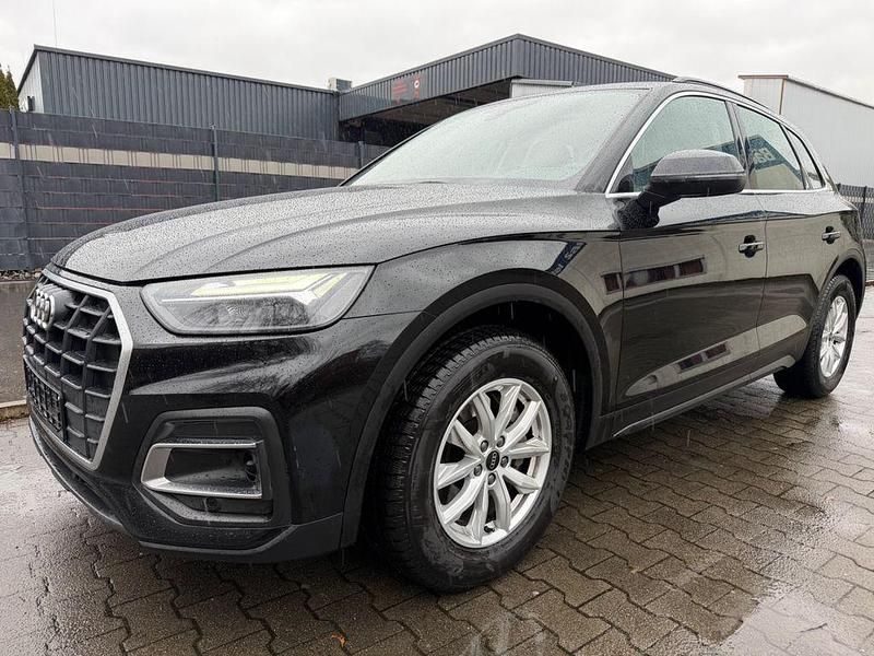 Gebraucht Audi Q5 Basis 163 PS (119 kW) 2023 Schwarz SUV
