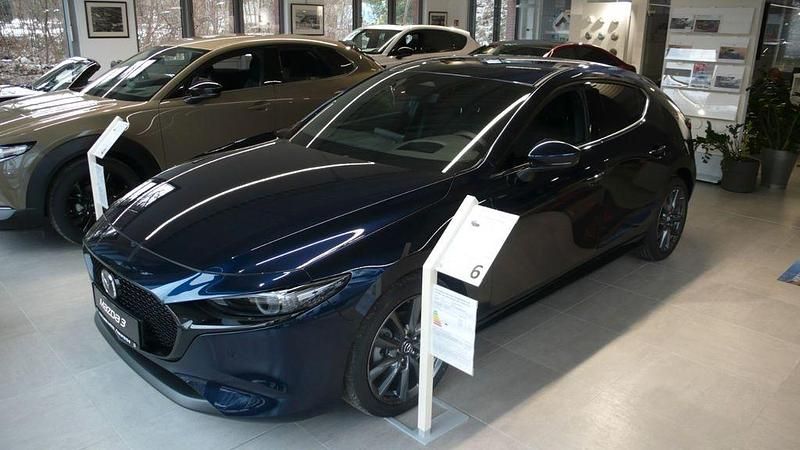 Gebraucht Mazda 3 Exclusive-Line 140 PS (102 kW) 2026 Blau Limousine
