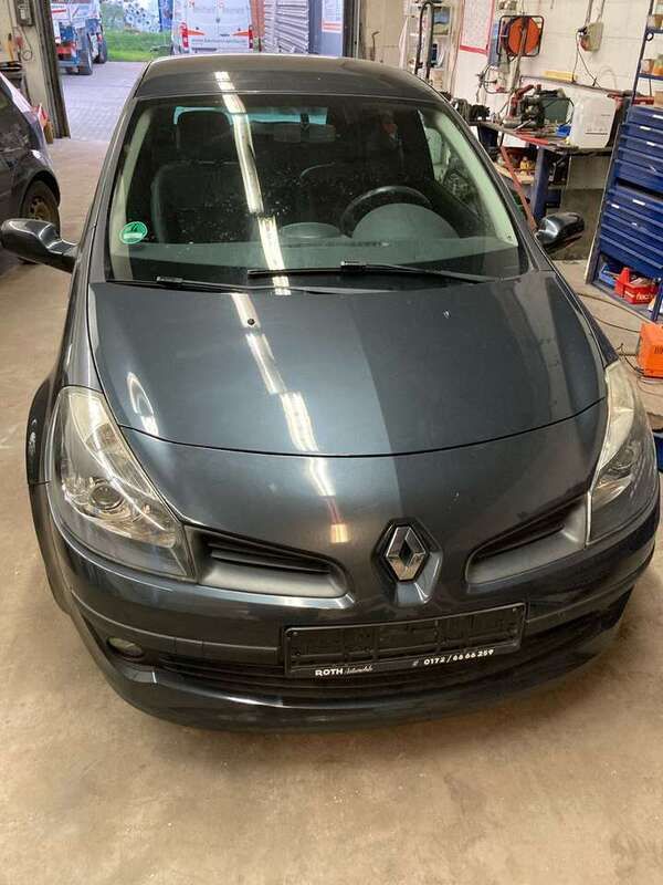 Gebraucht 2007 Renault Clio II Limousine | 2.100 € (Fairer Preis) - Bild 1/4