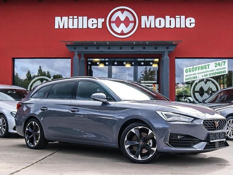 Grau Gebraucht 2023 Cupra Leon Kombi | 29.900 € (Fairer Preis) - Bild 1/4