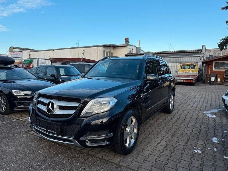 Schwarz Gebraucht 2013 Mercedes GLK250 SUV | 12.590 € (Guter Preis) - Bild 1/4