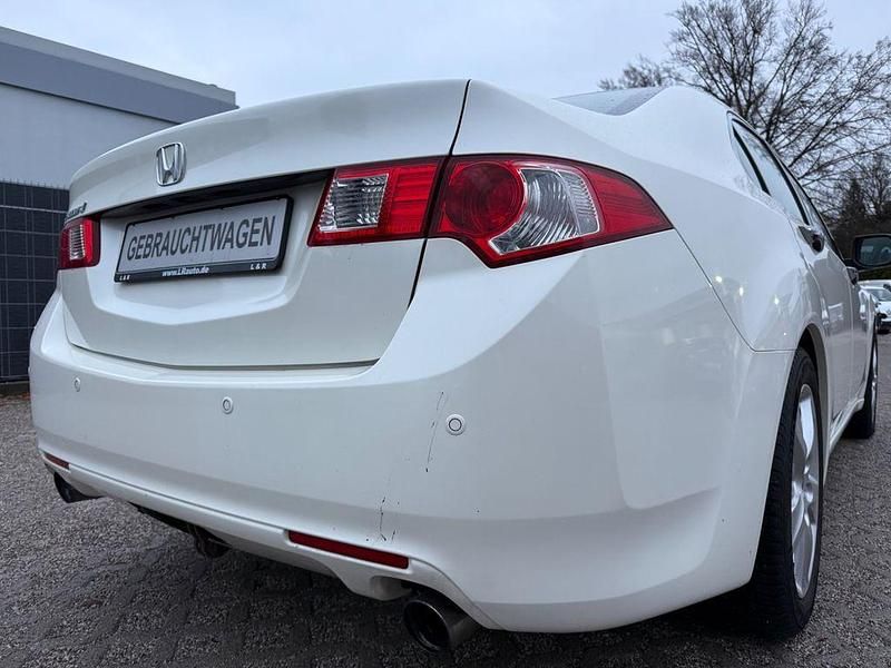 Gebraucht Honda Accord Executive 201 PS (147 kW) 2010 Weiß Limousine