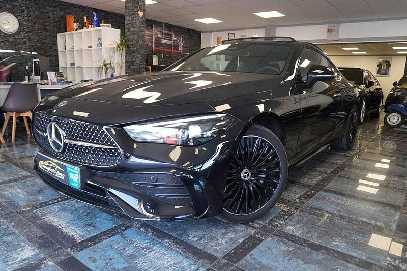 Gebraucht Mercedes CLE200 Advanced Plus 204 PS (150 kW) 2024 Obsidianschwarz Coupé