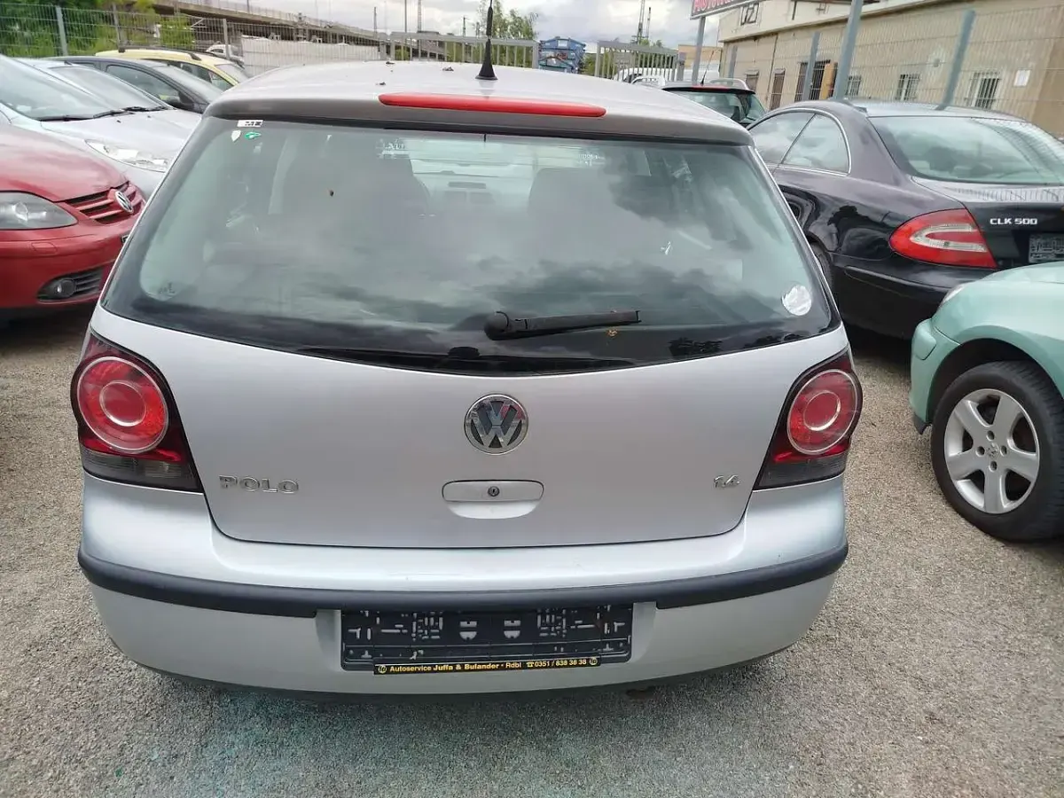Gebraucht VW Polo 75 PS (55 kW) 2006 Silber Kleinwagen
