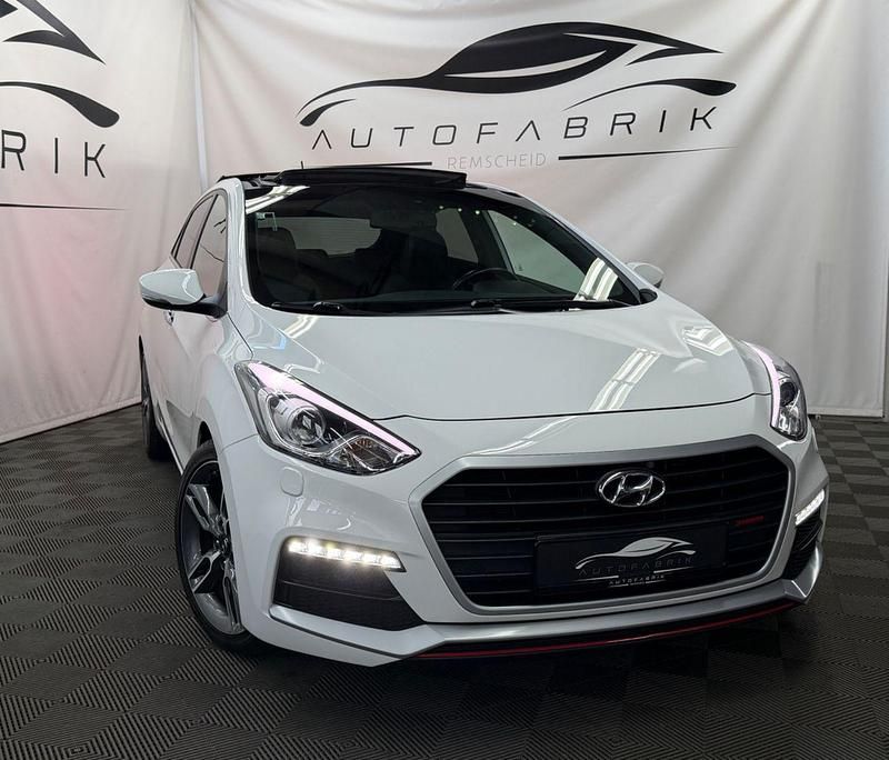 Gebraucht Hyundai i30 Turbo 186 PS (136 kW) 2015 Weiß Kleinwagen