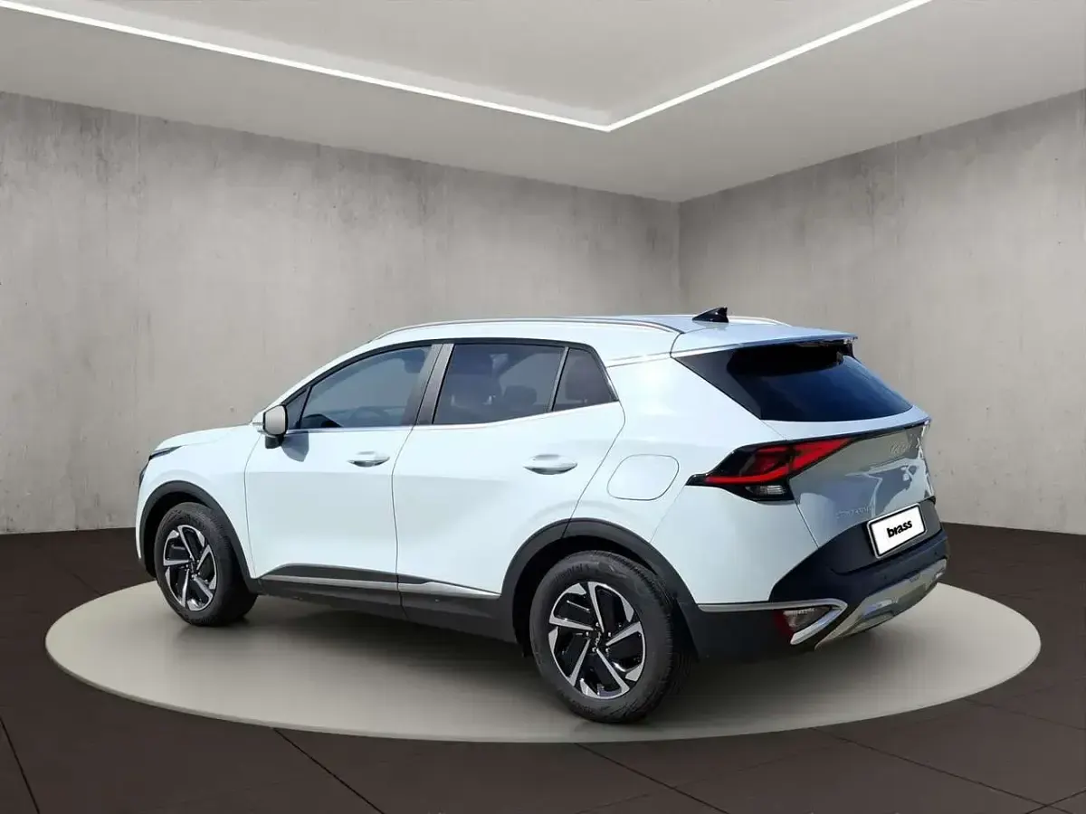 Gebraucht Kia Sportage 150 PS (110 kW) 2022 (wd) carraraweiss SUV