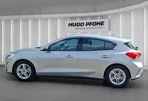 Gebraucht Ford Focus Cool & Connect 120 PS (88 kW) 2019 Silber Limousine