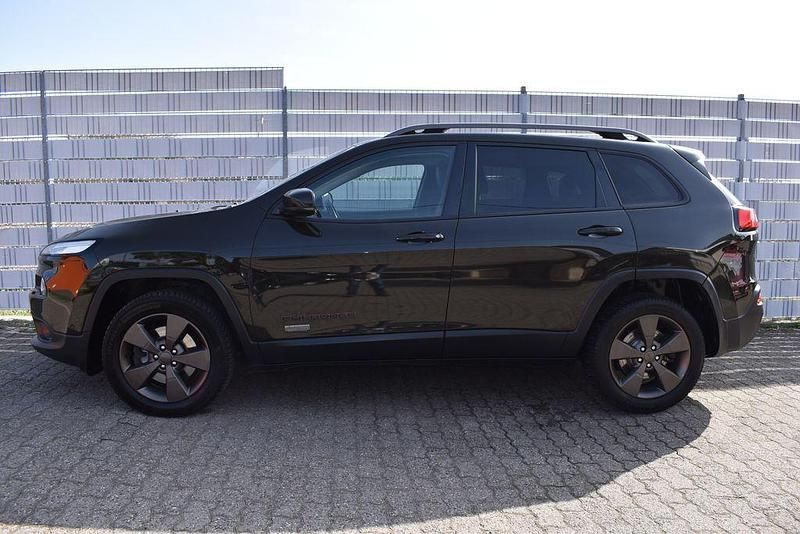 Gebraucht Jeep Cherokee Limited 200 PS (147 kW) 2016 Grün SUV