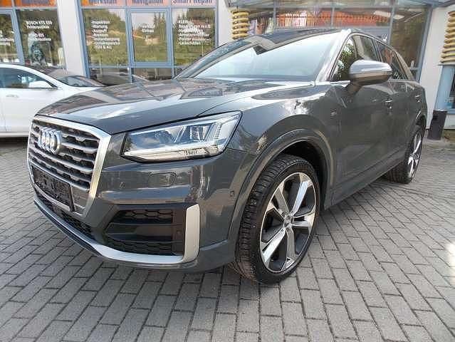 Gebraucht Audi Q2 S-Line 150 PS (110 kW) 2018 Grau SUV