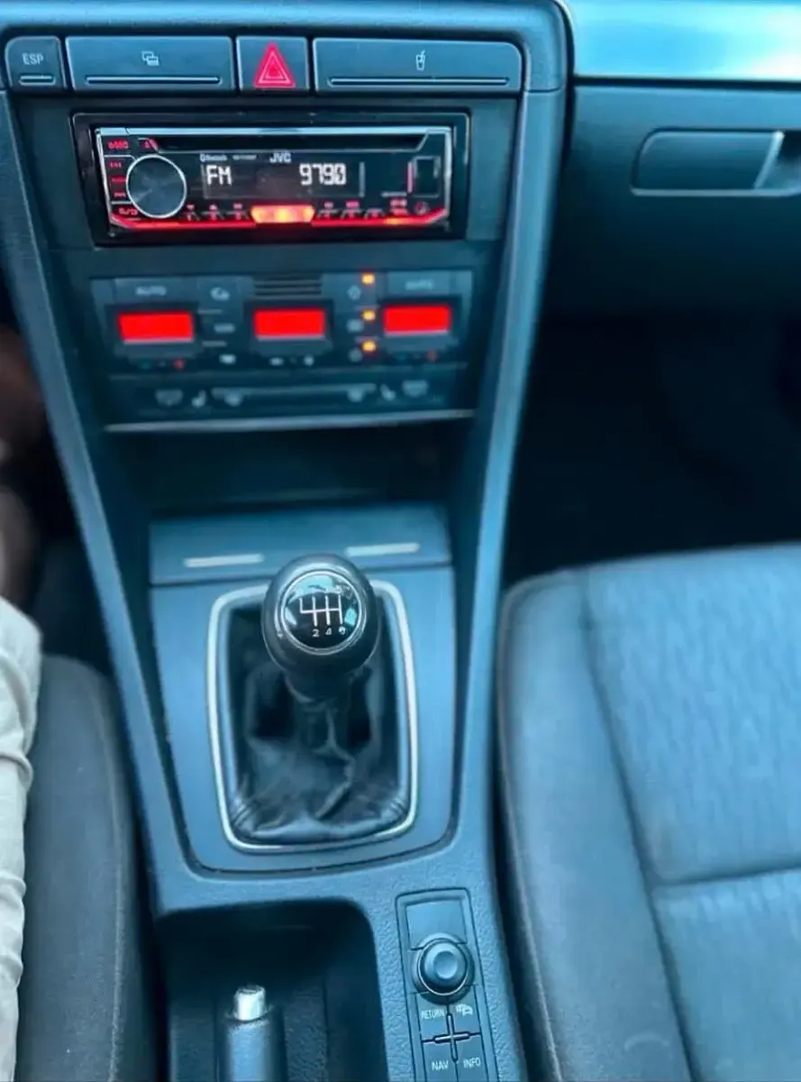 Gebraucht Audi A4 140 PS (102 kW) 2006 Grau Kombi