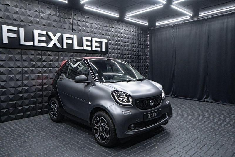 Gebraucht Smart ForTwo Cabrio Passion 90 PS (66 kW) 2018 Schwarz Cabrio