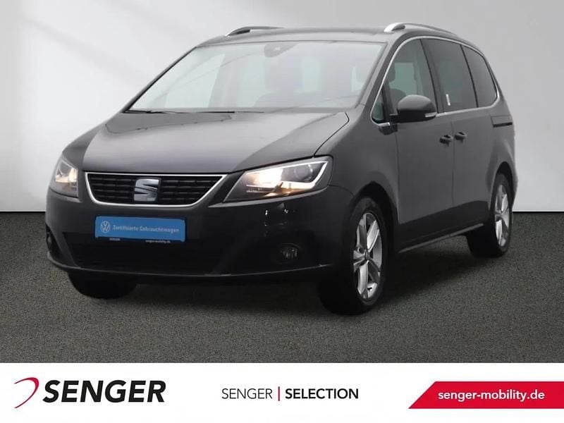 Grau Gebraucht 2022 Seat Alhambra XCELLENCE Van / Kleinbus | 28.880 € (Superpreis) - Bild 1/1