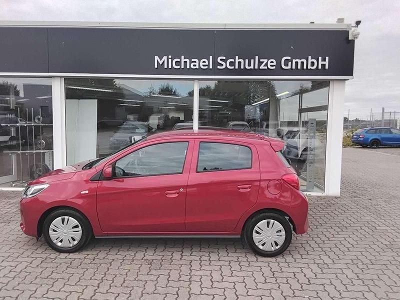 Amarena rot Gebraucht 2023 Mitsubishi Space Star Basis Limousine | 10.990 € (Fairer Preis) - Bild 1/4