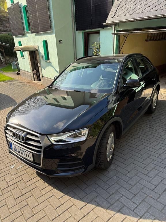 Usata Audi Q3 Advanced 120 CV (88 kW) 2017 Nero SUV