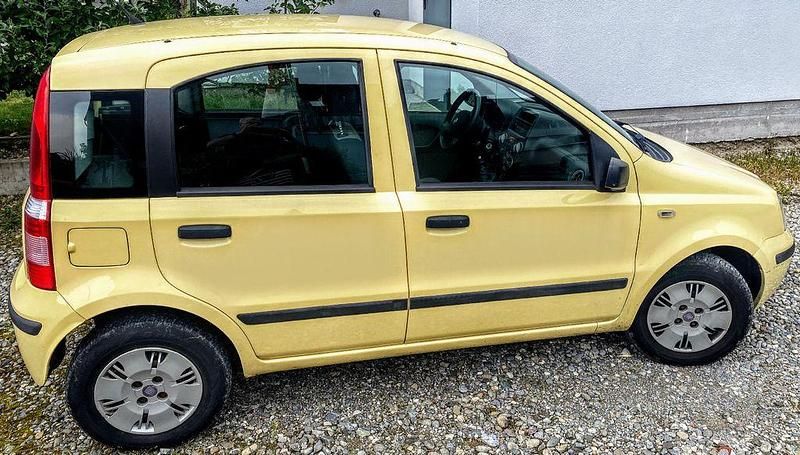 Gelb Gebraucht 2009 Fiat Panda Kleinwagen | 1.750 € (Guter Preis) - Bild 1/4