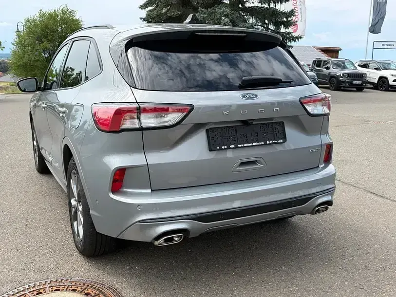 Gebraucht Ford Kuga ST-Line X 225 PS (165 kW) 2022 Silber SUV