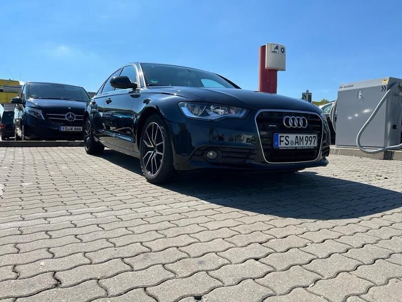 Blau Gebraucht 2013 Audi A6 Limousine | 8.500 € (Fairer Preis) - Bild 1/4